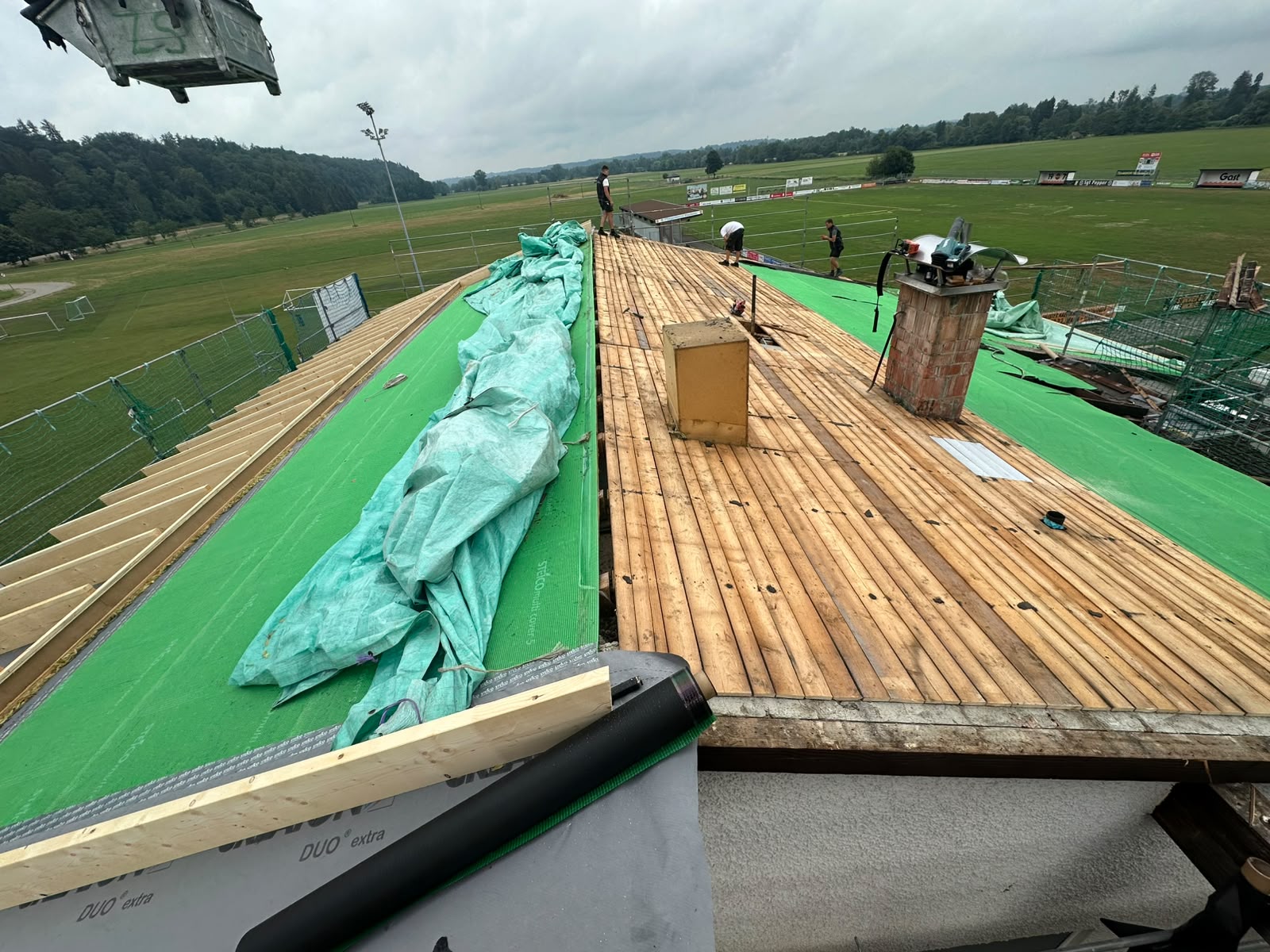 Dacharbeiten Sportheim Mindelzell